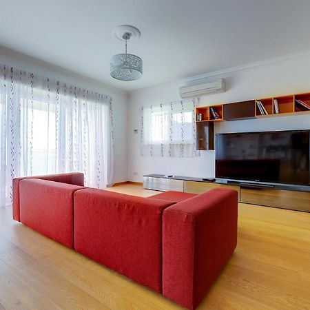 Seafront Apartment In Sliema With Pool, Upmarket Complex Dış mekan fotoğraf