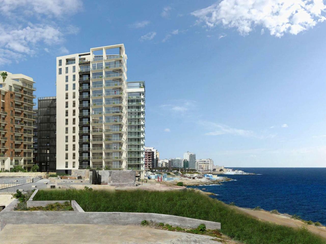 Seafront Apartment In Sliema With Pool, Upmarket Complex Dış mekan fotoğraf